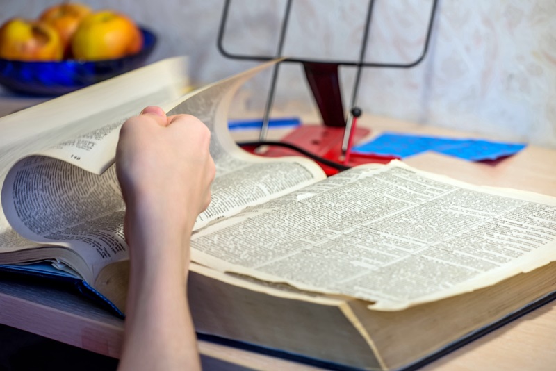 実用的な関係代名詞の解釈方法を解説！コアの意味を知っていれば簡単です！